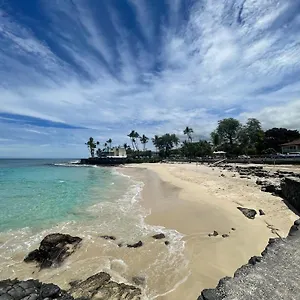 Kona 1br On Alii Dr Saltwater Pool Surf Sun Ac Close To Magic Sands Apartment